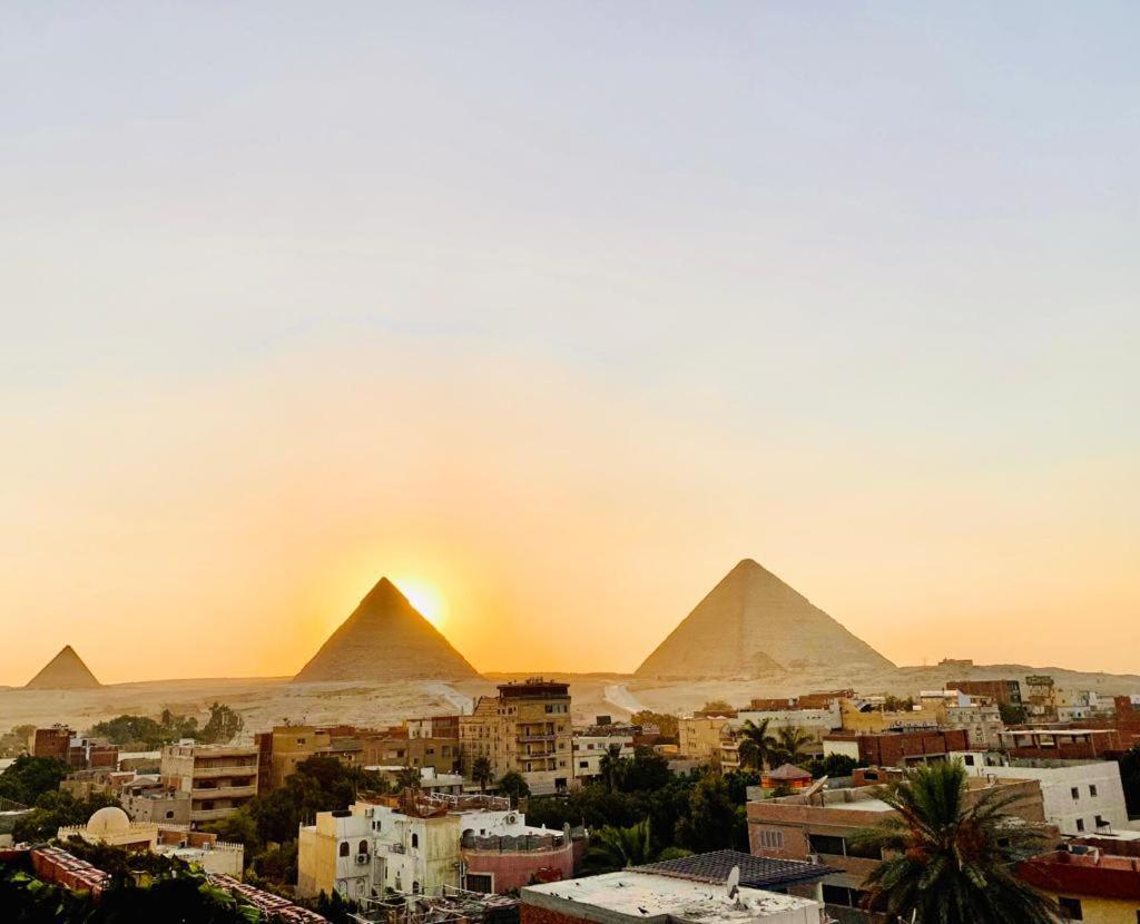 Loay Pyramids View Leilighet Kairo Eksteriør bilde