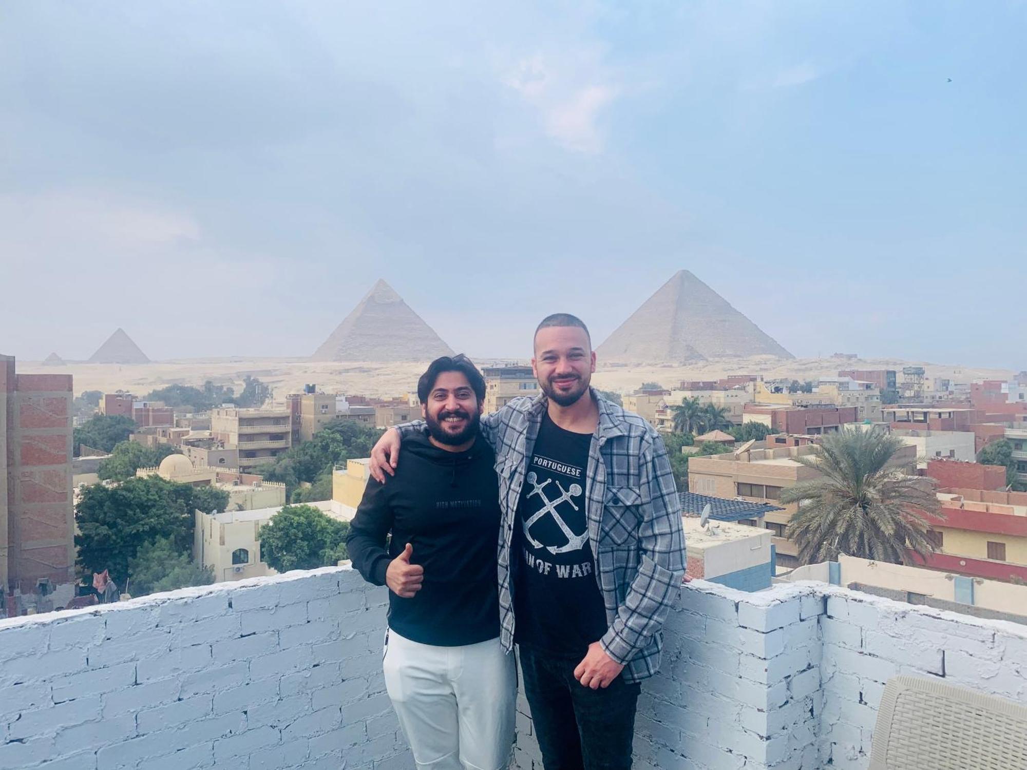 Loay Pyramids View Leilighet Kairo Eksteriør bilde