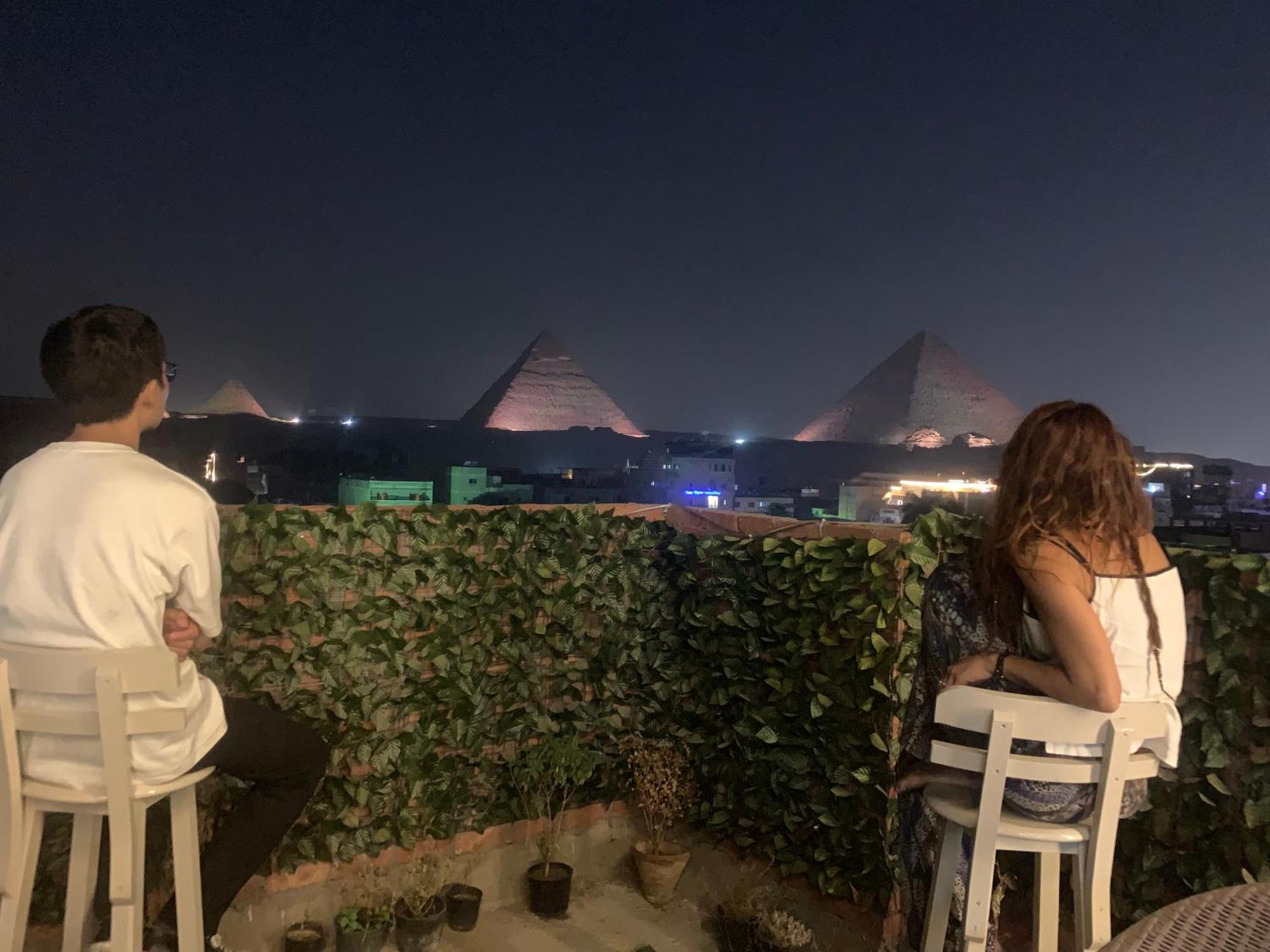 Loay Pyramids View Leilighet Kairo Eksteriør bilde